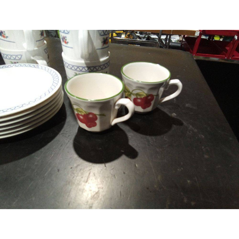 TAZA CAFE CHURCHILL