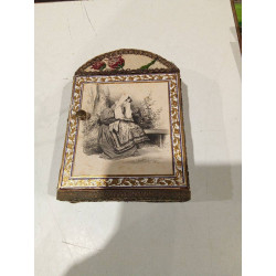 CUELGA LLAVES ANTIGUO