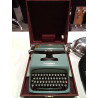 MÁQUINA ESCRIBIR OLIVETTI STUDIO 44