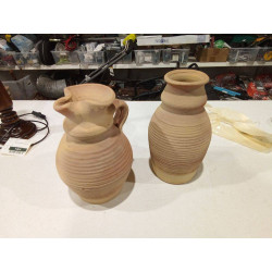 JARRO DE ALFARERIA  BIZCOCHO