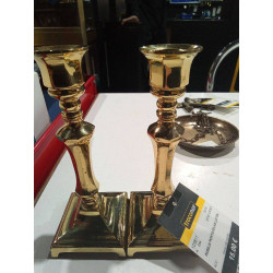 PAREJA PORTAVELAS LATÓN