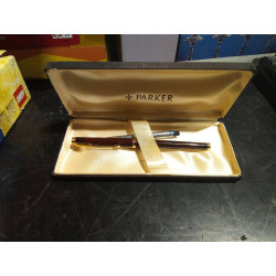 PLUMA PARKER 75 THUYA