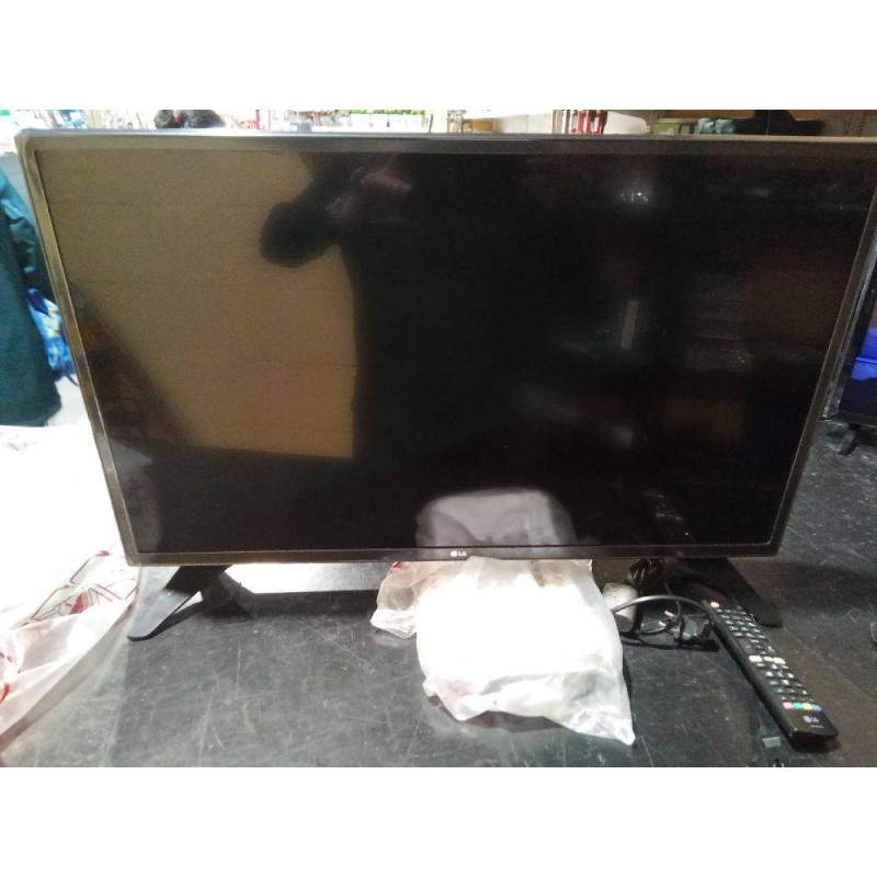 SMART TV LG 32 CON MANDO
