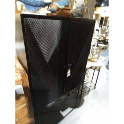 APARADOR MANGO METAL