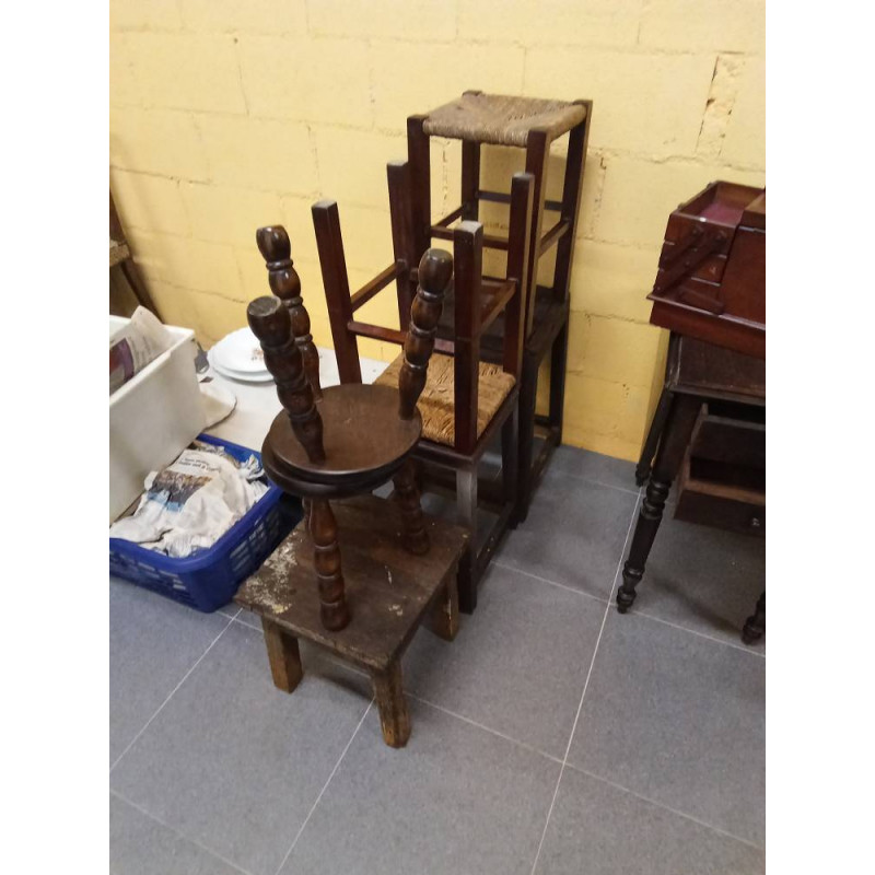 TABURETE