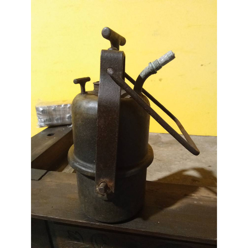 LAMPARA DE CARBURO