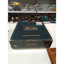 TRIVIAL PURSUIT