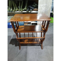 MUEBLE REVISTERO