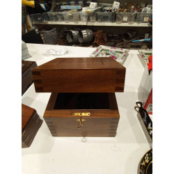 CAJA COLA DEMILANO