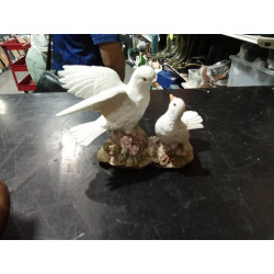 FIGURA PALOMAS