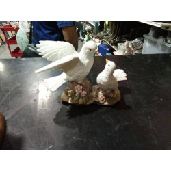 FIGURA PALOMAS