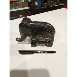 ELEFANTE DE PIEDRA