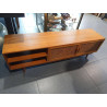 MUEBLE TV MADERA REJILLA 