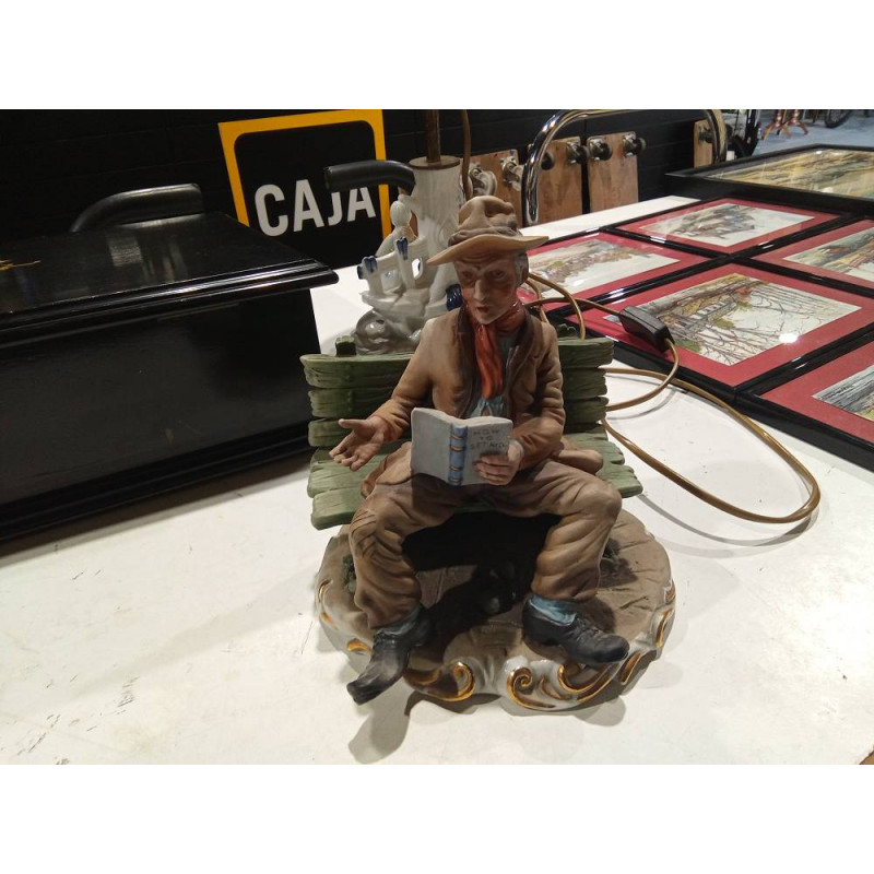 FIGURA CAPODIMONTE