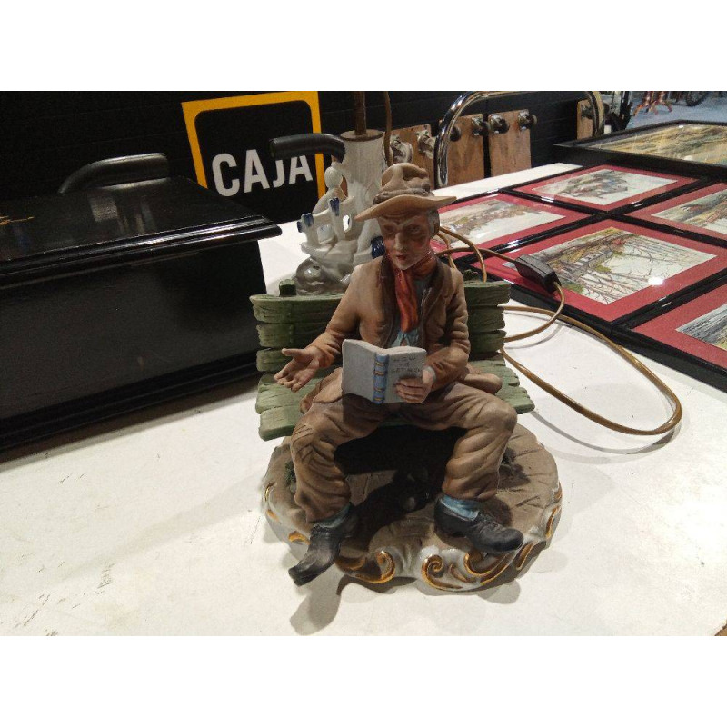 FIGURA CAPODIMONTE