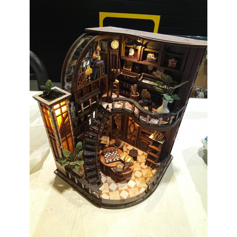 LIBRERIA MINIATURA LUZ