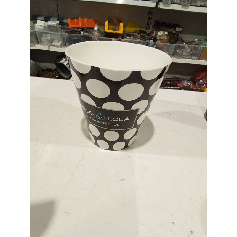 CUBITERA PACO Y LOLA