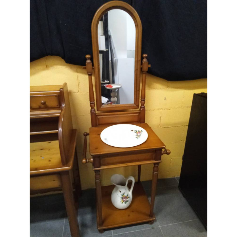 MUEBLE CON AGUAMANIL MADERA