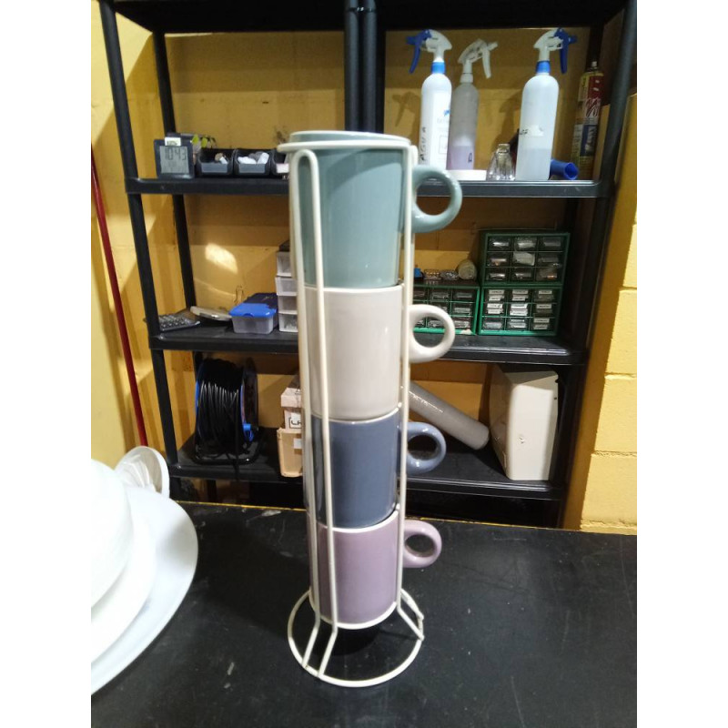 4 MUGS EN SOPORTE