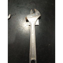 LLAVE INGLESA ACESA