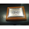 CAJA MADERA Y PLATA 