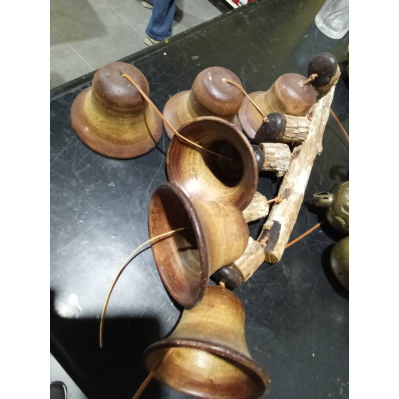 DECO CAMPANAS CERÁMICA 