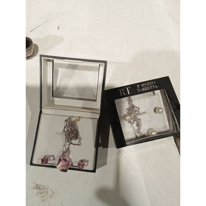 COLGANTE PENDIENTES ROBERTO TORRETA